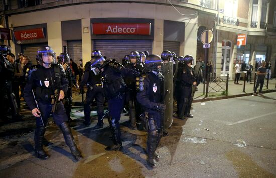 Lille before England-Wales match