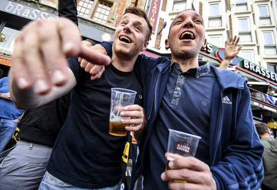 Lille before England vs. Wales match