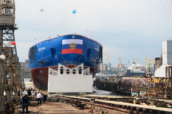 Lead Project Arktika nuclear icebreaker launched in St. Petersburg