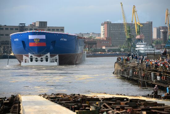 Lead Project Arktika nuclear icebreaker launched in St. Petersburg
