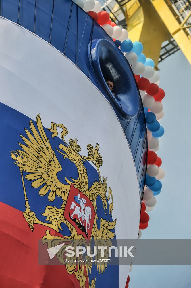 Lead Project Arktika nuclear icebreaker launched in St. Petersburg