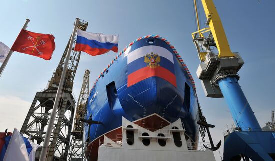 Lead Project Arktika nuclear icebreaker launched in St. Petersburg
