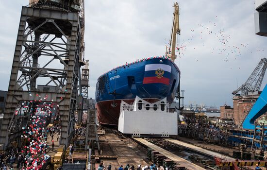 Lead Project Arktika nuclear icebreaker launched in St. Petersburg