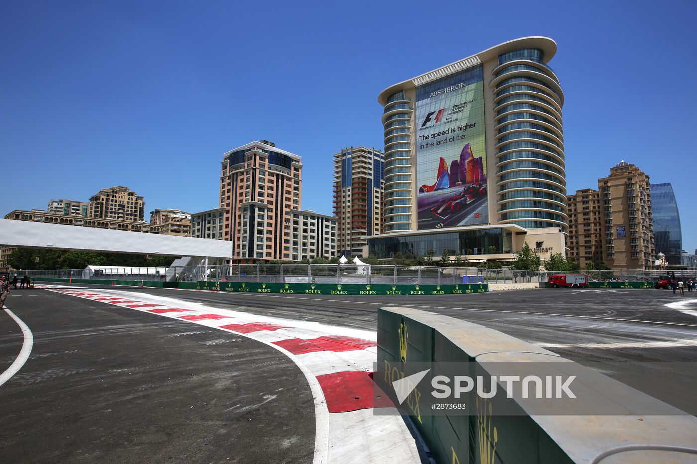 Car racing. Formula 1. Preparations for Grand Prix of Europe