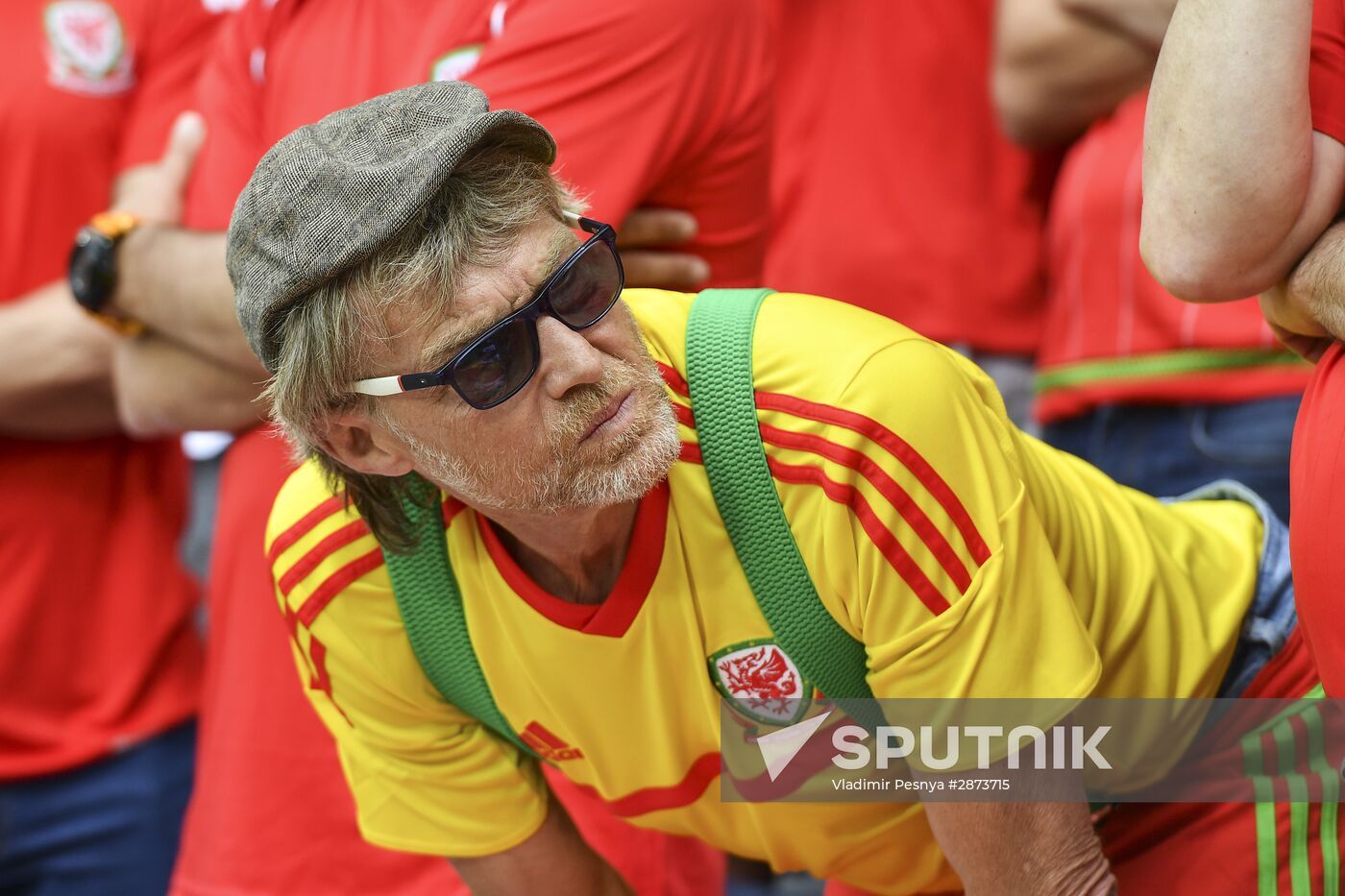 Football. 2016 UEFA European Championships. England vs. Wales