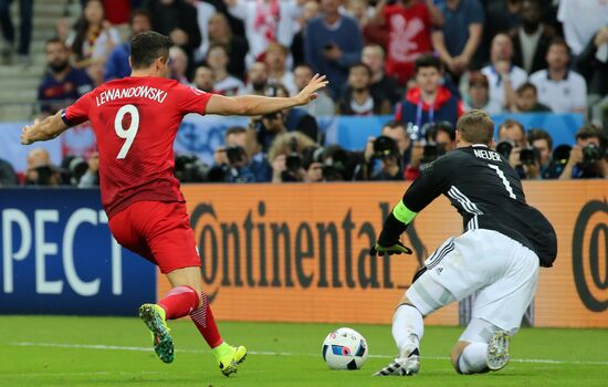 UEFA Euro 2016. Germany vs. Poland