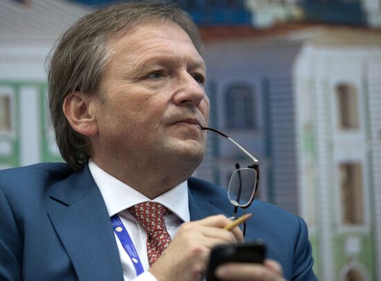 SPIEF-2016 panel sessison "The Russian Economic Growth Agenda"