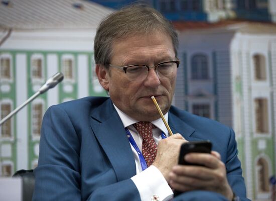 The Russian Economic Growth Agenda panel session