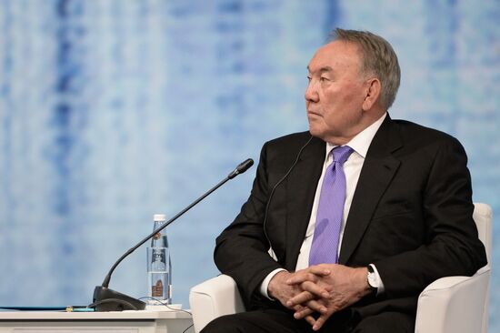Capitalizing on the New Global Economic Reality plenary session