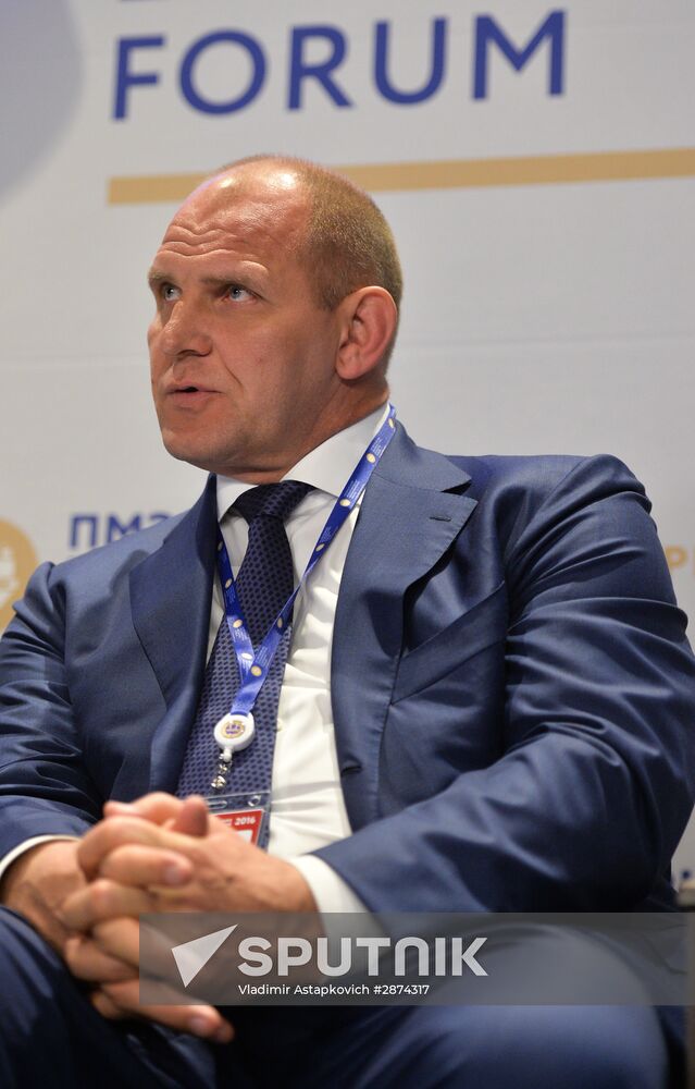 The Economics of Sport: State, Media, and Business Working Together panel session