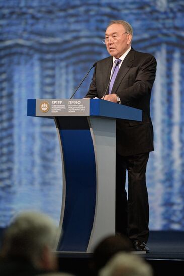 Capitalizing on the New Global Economic Reality plenary session
