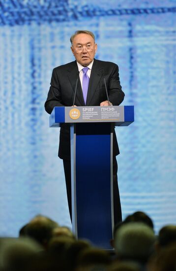 Capitalizing on the New Global Economic Reality plenary session