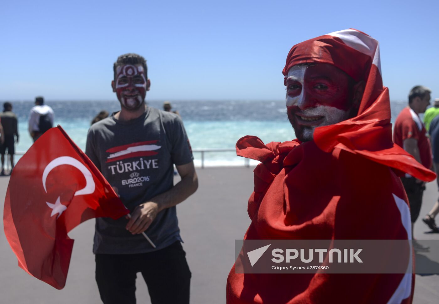 Turkish football fans