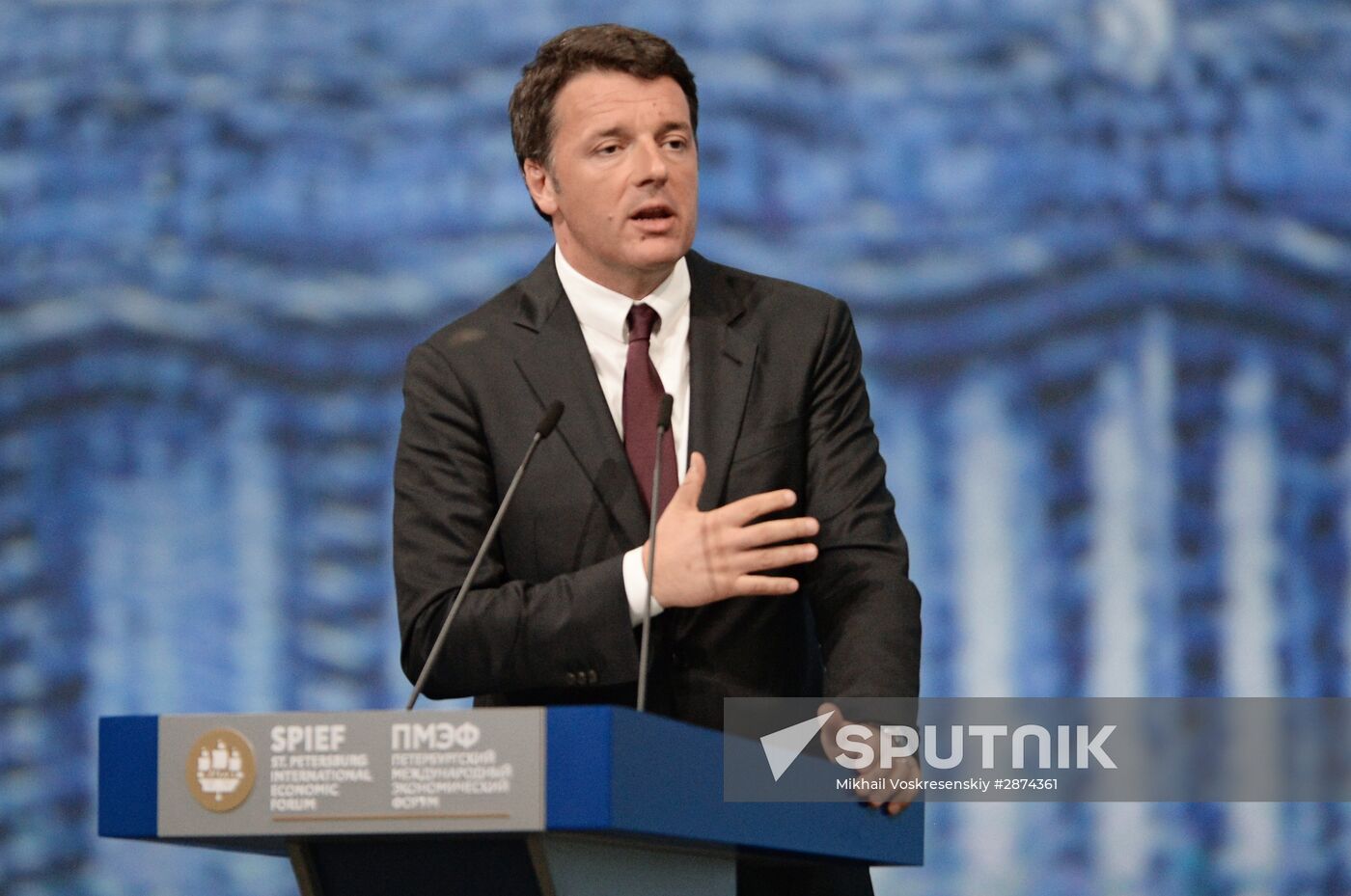 Capitalizing on the New Global Economic Reality plenary session