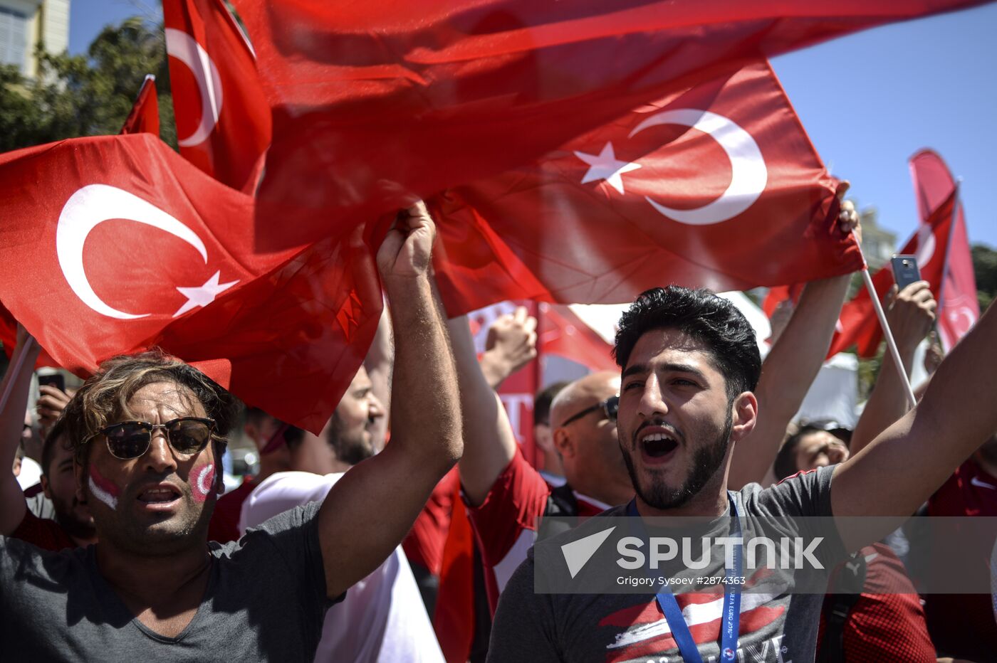 Turkish football fans