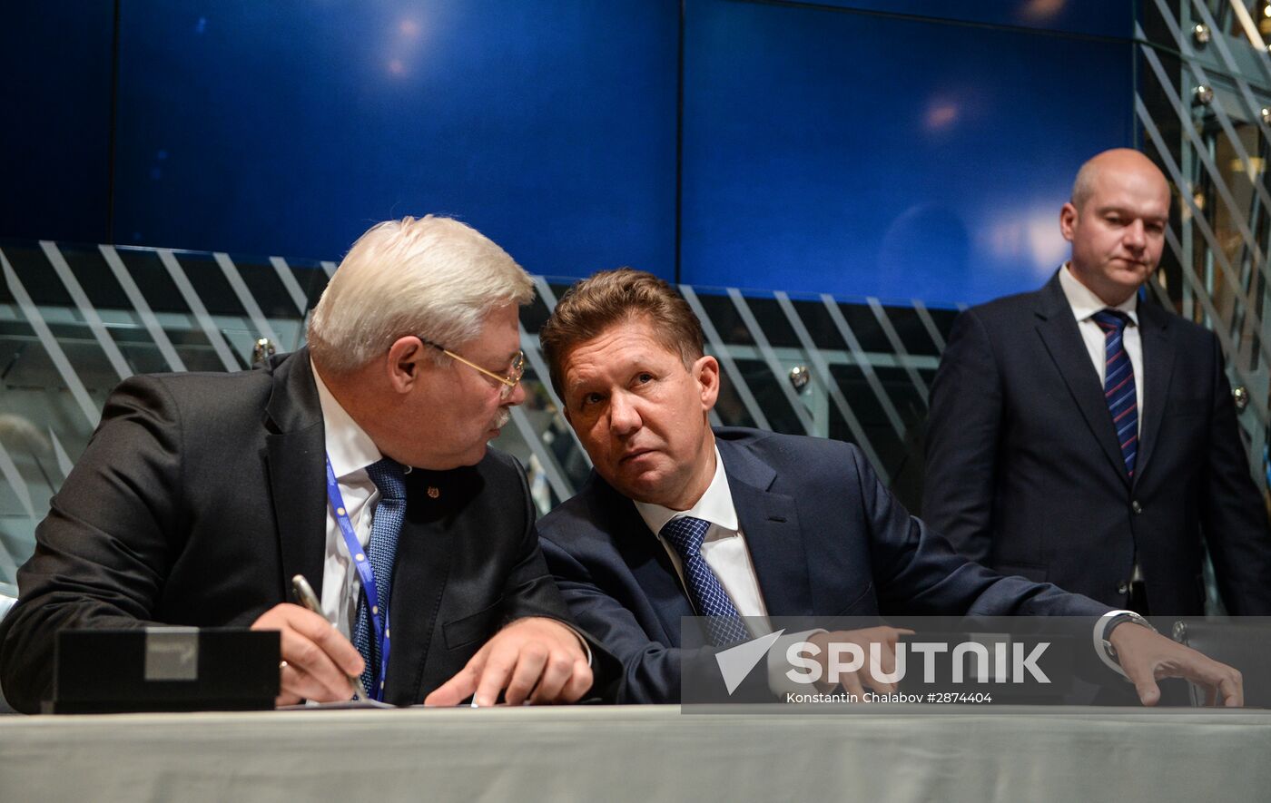 Gazprom signs several agreements the 20th St. Petersburg International Business Forum