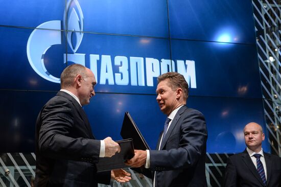 Gazprom signs several agreements the 20th St. Petersburg International Business Forum