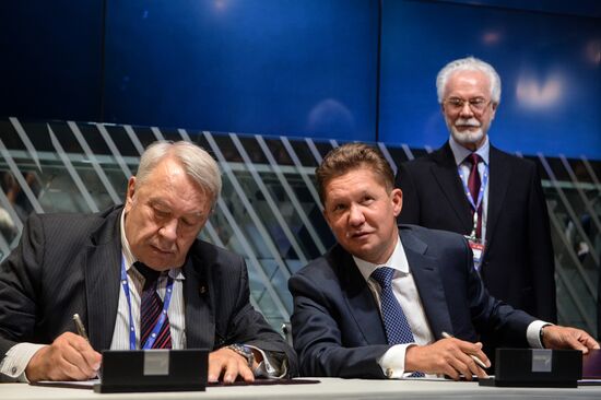 Gazprom signs several agreements the 20th St. Petersburg International Business Forum