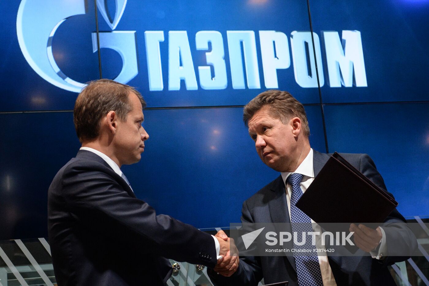 Gazprom signs several agreements the 20th St. Petersburg International Business Forum