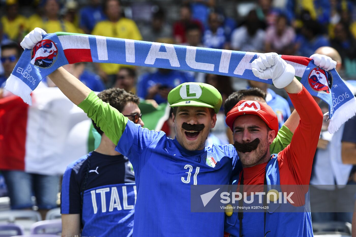 Football. UEFA Euro 2016. Italy vs. Sweden