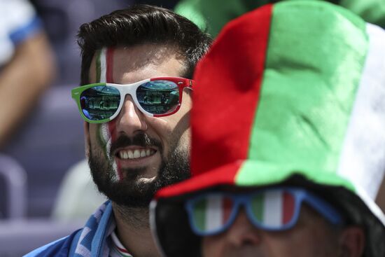 Football. UEFA Euro 2016. Italy vs. Sweden