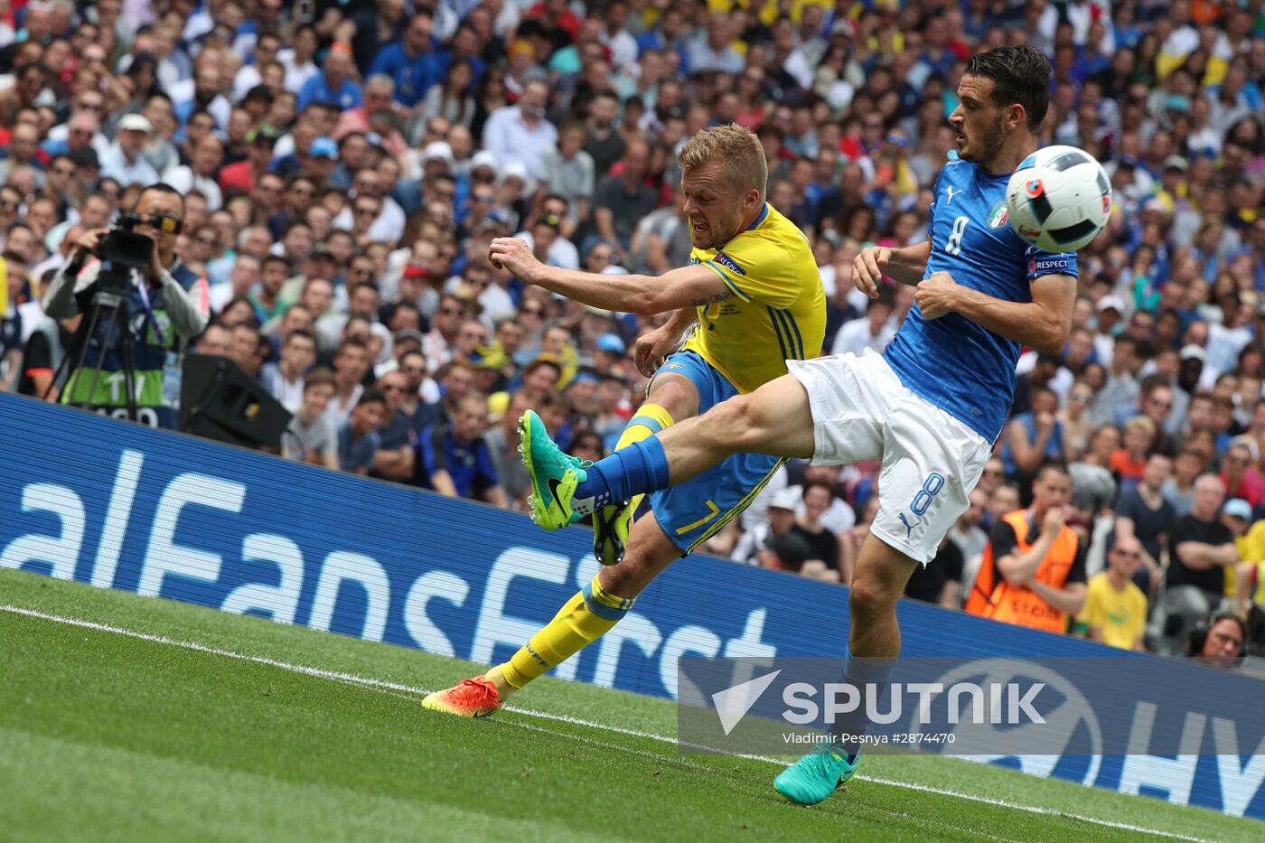 UEFA Euro 2016. Italy vs. Sweden