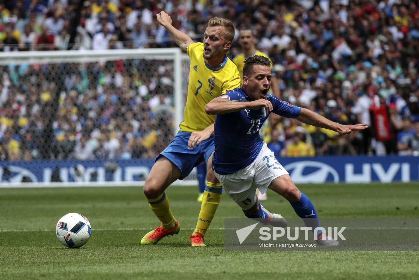 UEFA Euro 2016. Italy vs. Sweden