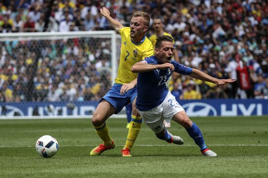 UEFA Euro 2016. Italy vs. Sweden