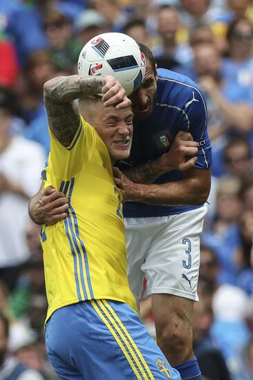 Football. UEFA Euro 2016. Italy vs. Sweden