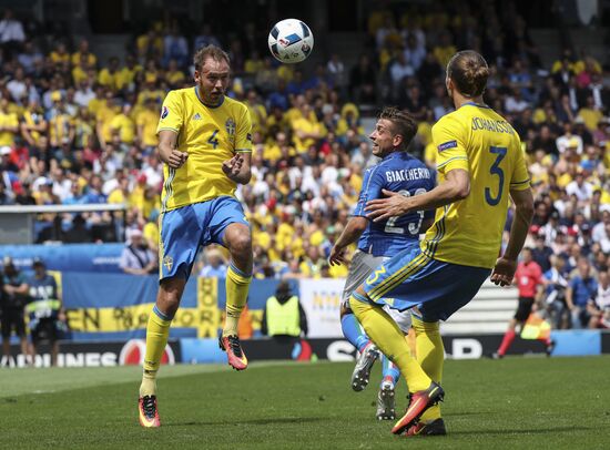 Football. UEFA Euro 2016. Italy vs. Sweden