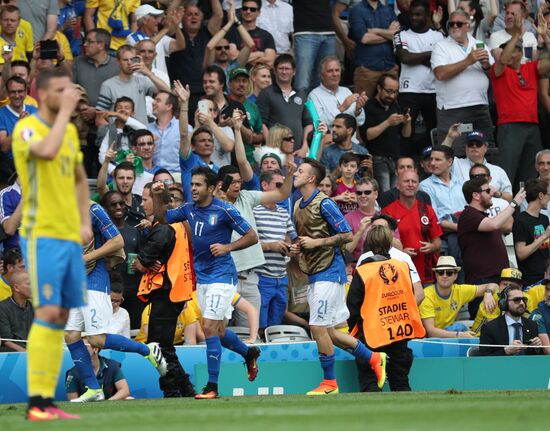 Football. UEFA Euro 2016. Italy vs. Sweden
