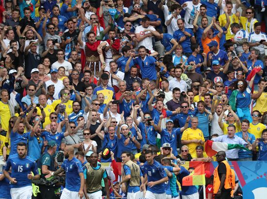 Football. UEFA Euro 2016. Italy vs. Sweden