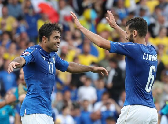 Football. UEFA Euro 2016. Italy vs. Sweden