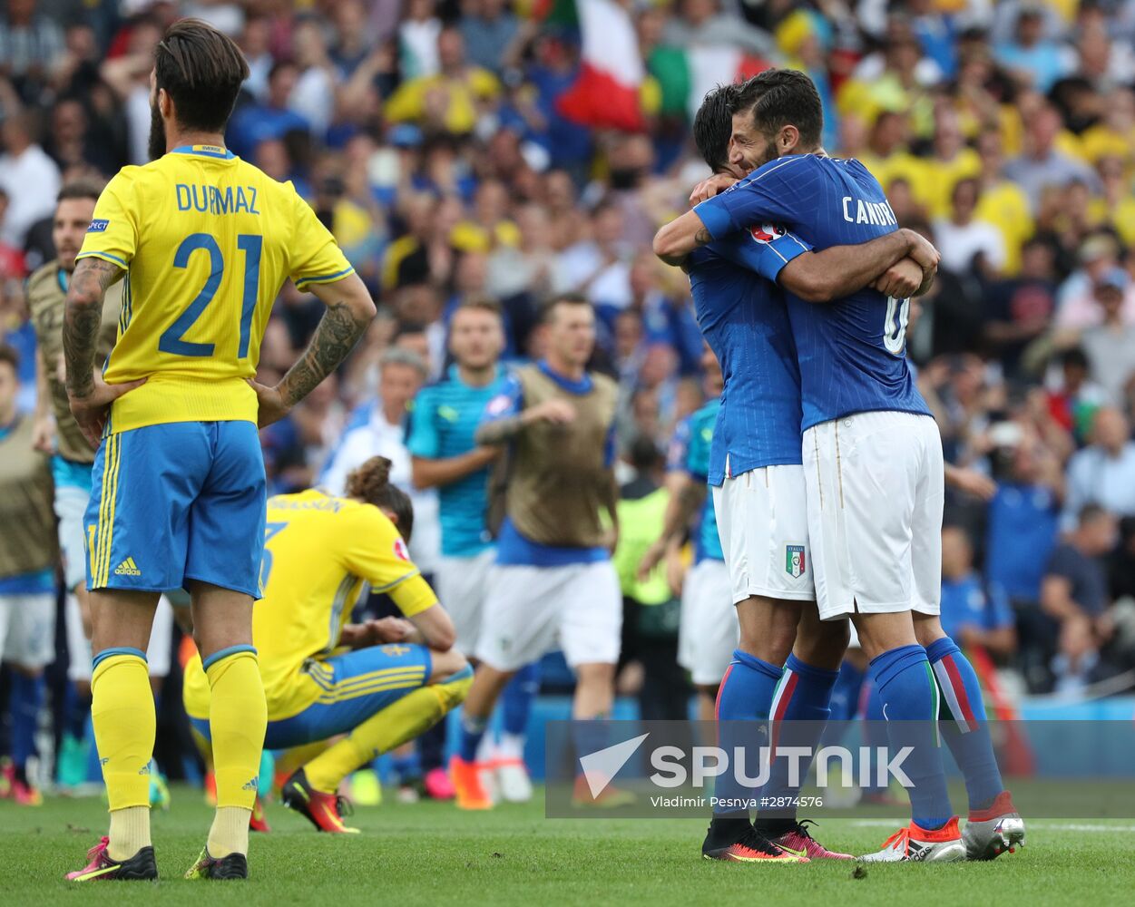 Football. UEFA Euro 2016. Italy vs. Sweden
