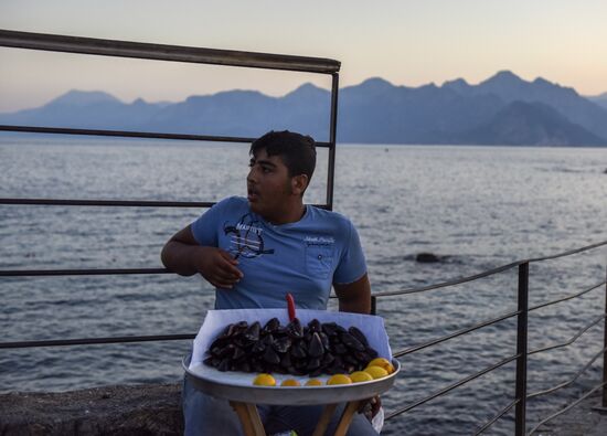 Turkey's resorts face decline in tourst flow from Russia