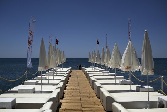 Turkey's resorts face decline in tourst flow from Russia