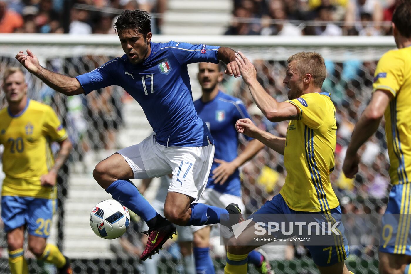 Football. UEFA Euro 2016. Italy vs. Sweden