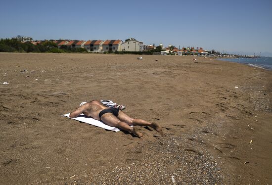 Turkey's resorts face decline of tourst flow from Russia