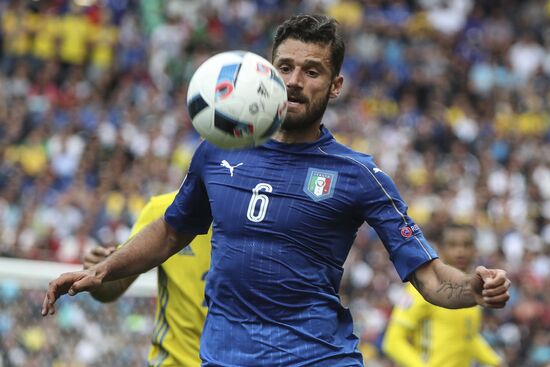 Football. UEFA Euro 2016. Italy vs. Sweden