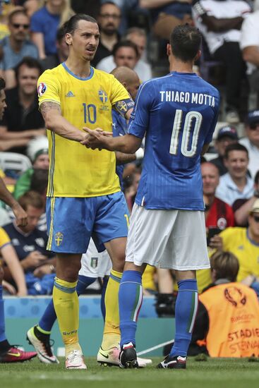 Football. UEFA Euro 2016. Italy vs. Sweden