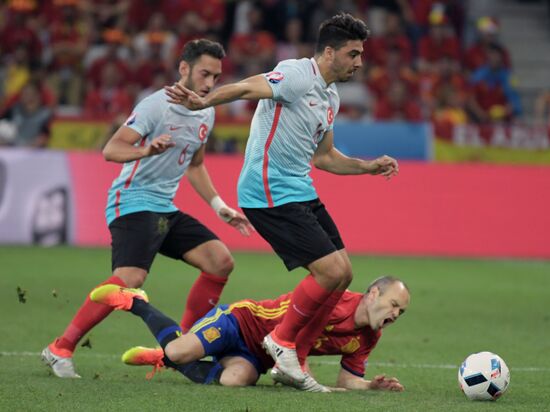 Football. 2016 UEFA European Championship. Spain vs. Turkey