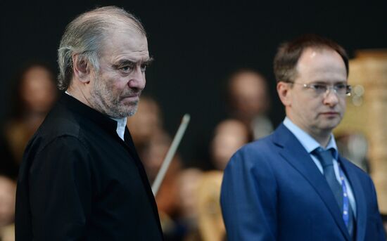 Valery Gergiev conducts Mariinsky Theater Symphony Orchestra at SPIEF