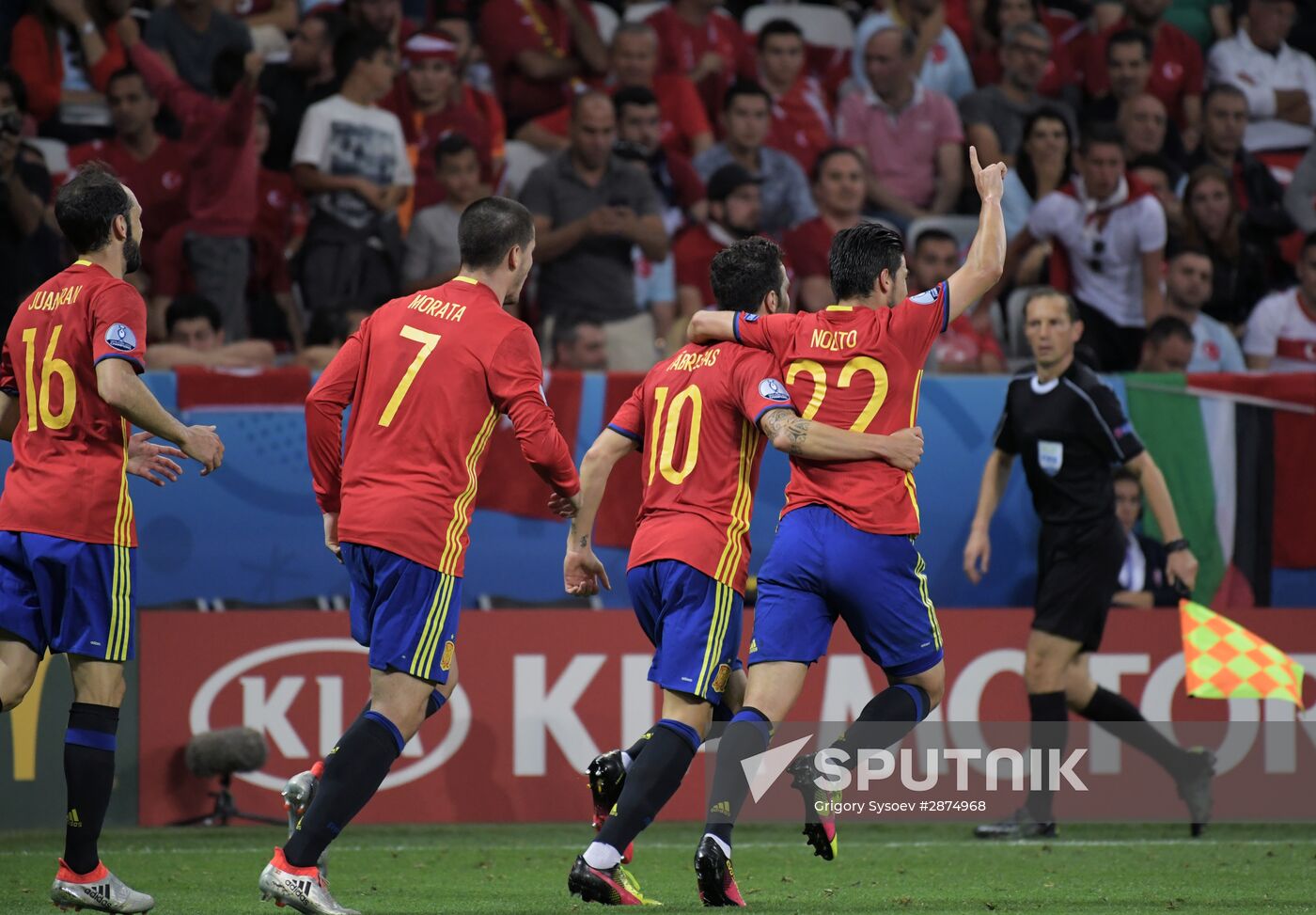 Football. 2016 UEFA European Championship. Spain vs. Turkey