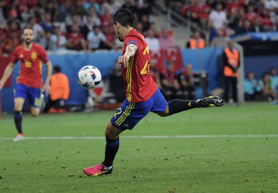 Football. 2016 UEFA European Championship. Spain vs. Turkey