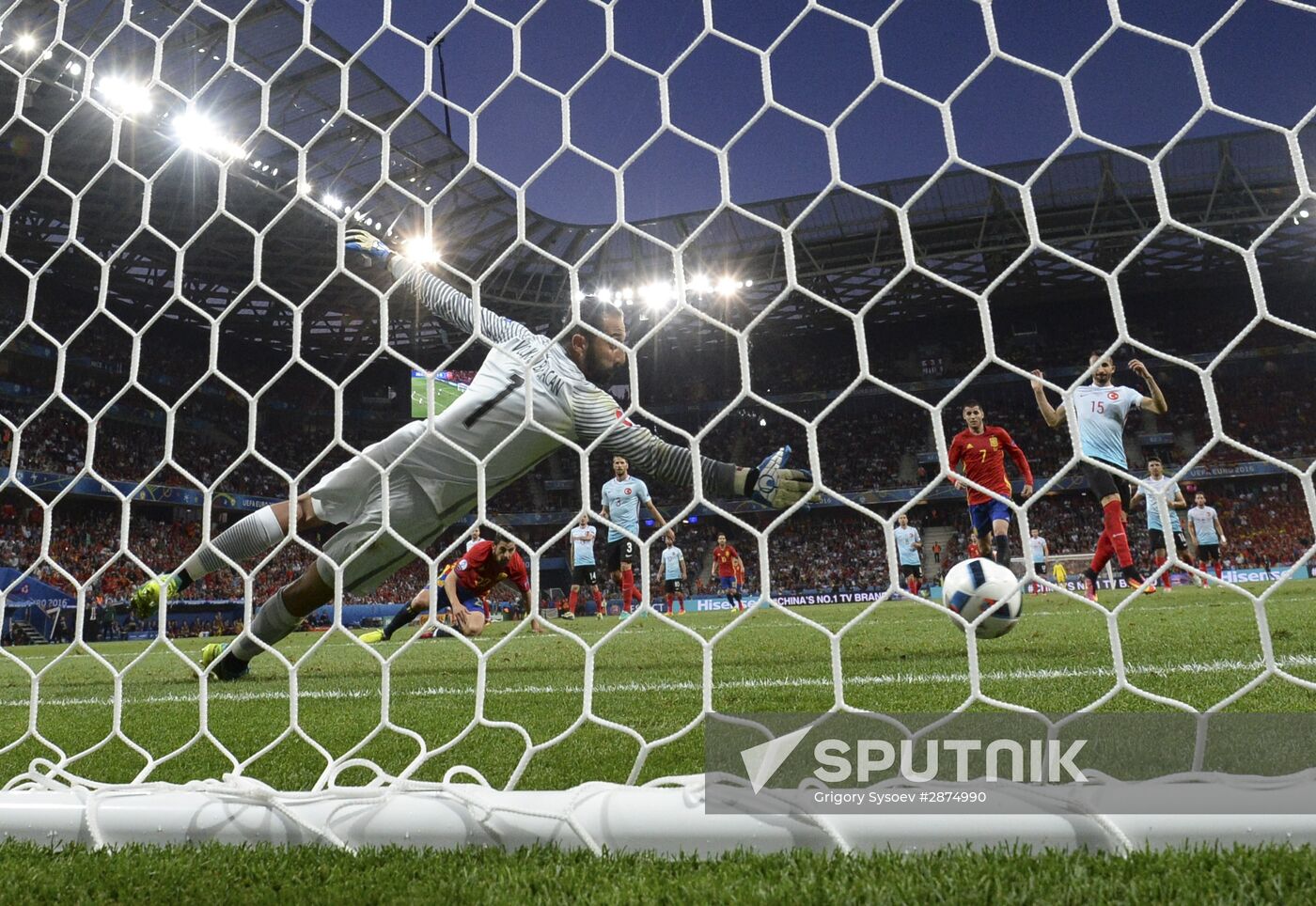 Football. 2016 UEFA European Championship. Spain vs. Turkey