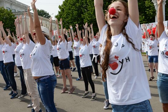 Run Around the Globe charity fun run in Moscow