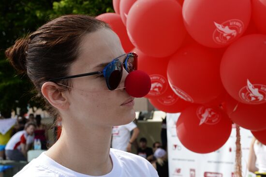 Run Around the Globe charity fun run in Moscow