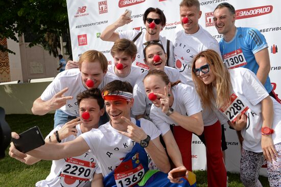 Run Around the Globe charity fun run in Moscow