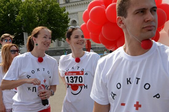 Run Around the Globe charity fun run in Moscow