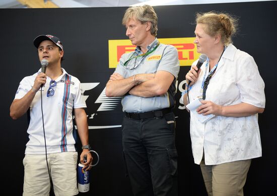 Car racing. Formula 1 Grand Prix of Europe. Qualification